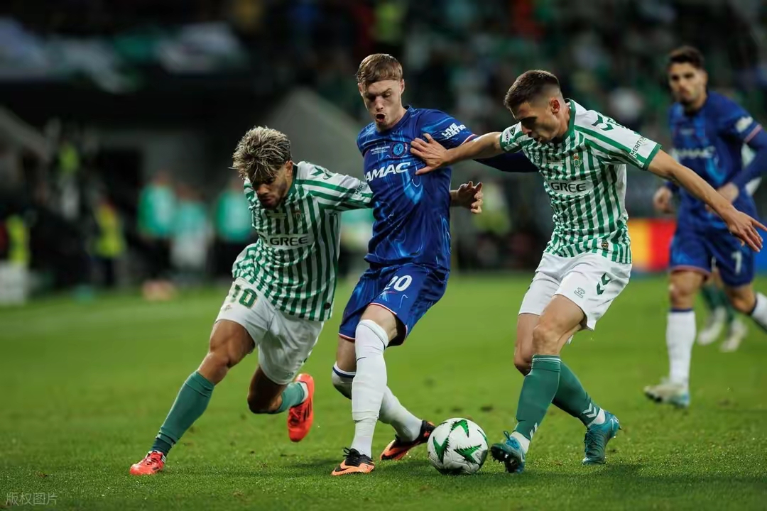 真人娱乐平台关于加时末段突围战来临,切尔西围绕欧超杯更衣室发声,震撼外界,心理建设被强调的信息